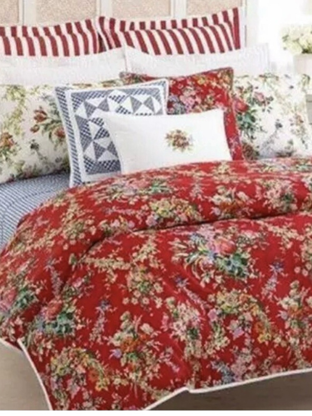Vintage 90s Ralph Lauren Belle Harbor Queen Comforter.Red with Pink+Blue Floral